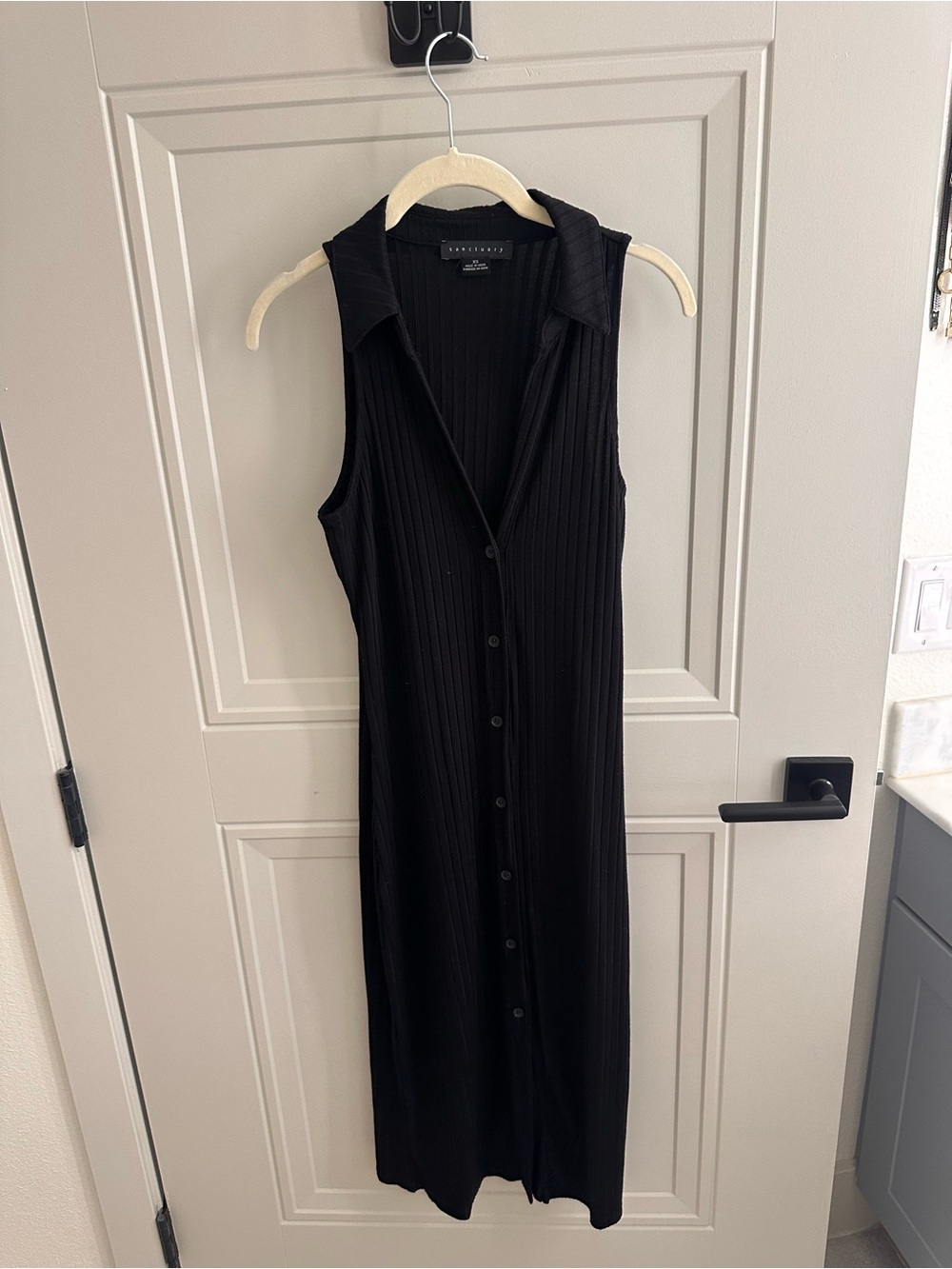 Sanctuary Sleeveless Ribbed Button-Front Maxi Dress - Black